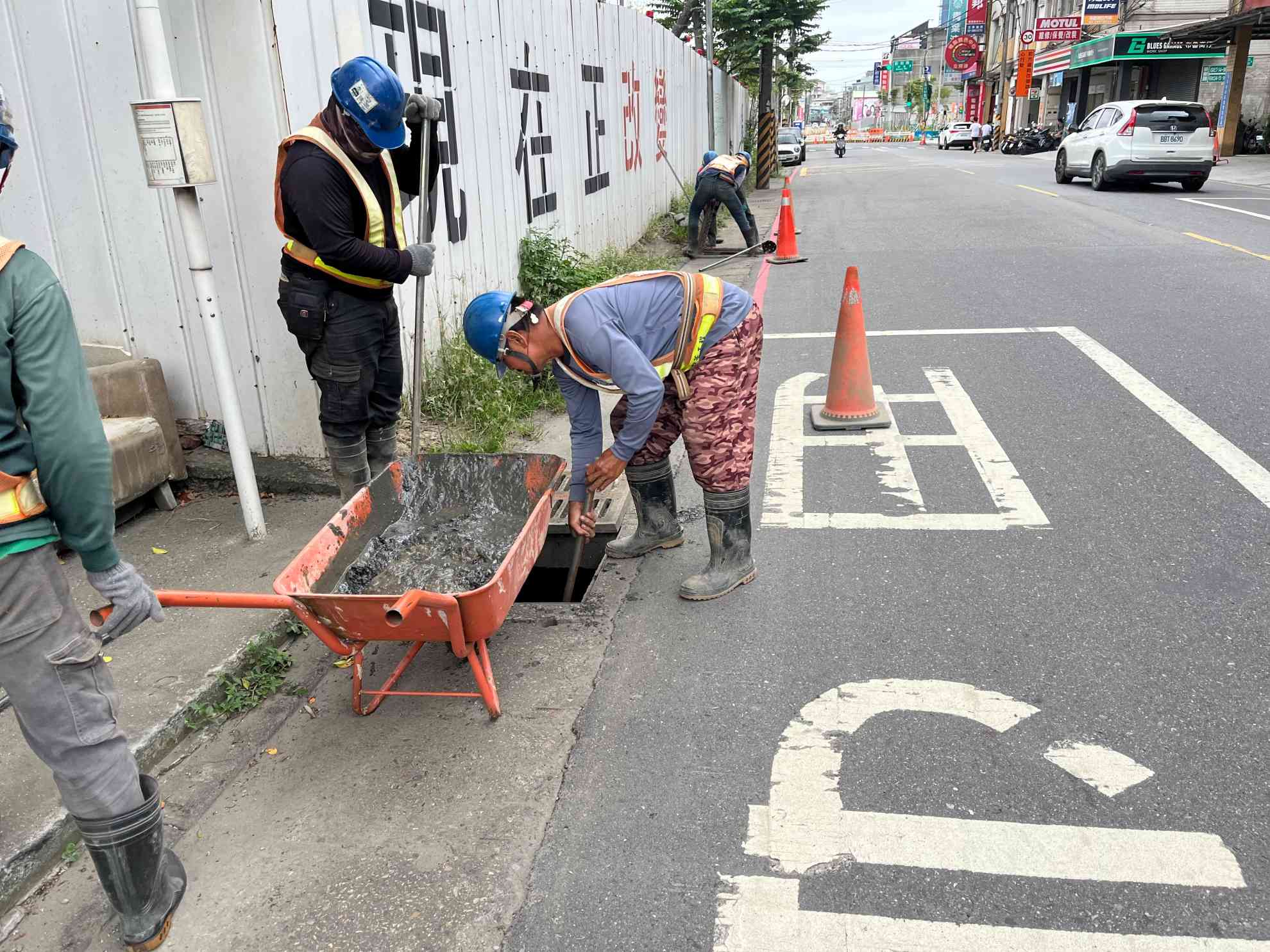 1020-排水工程及管理維護(勤前教育/新樹路排水溝清理)