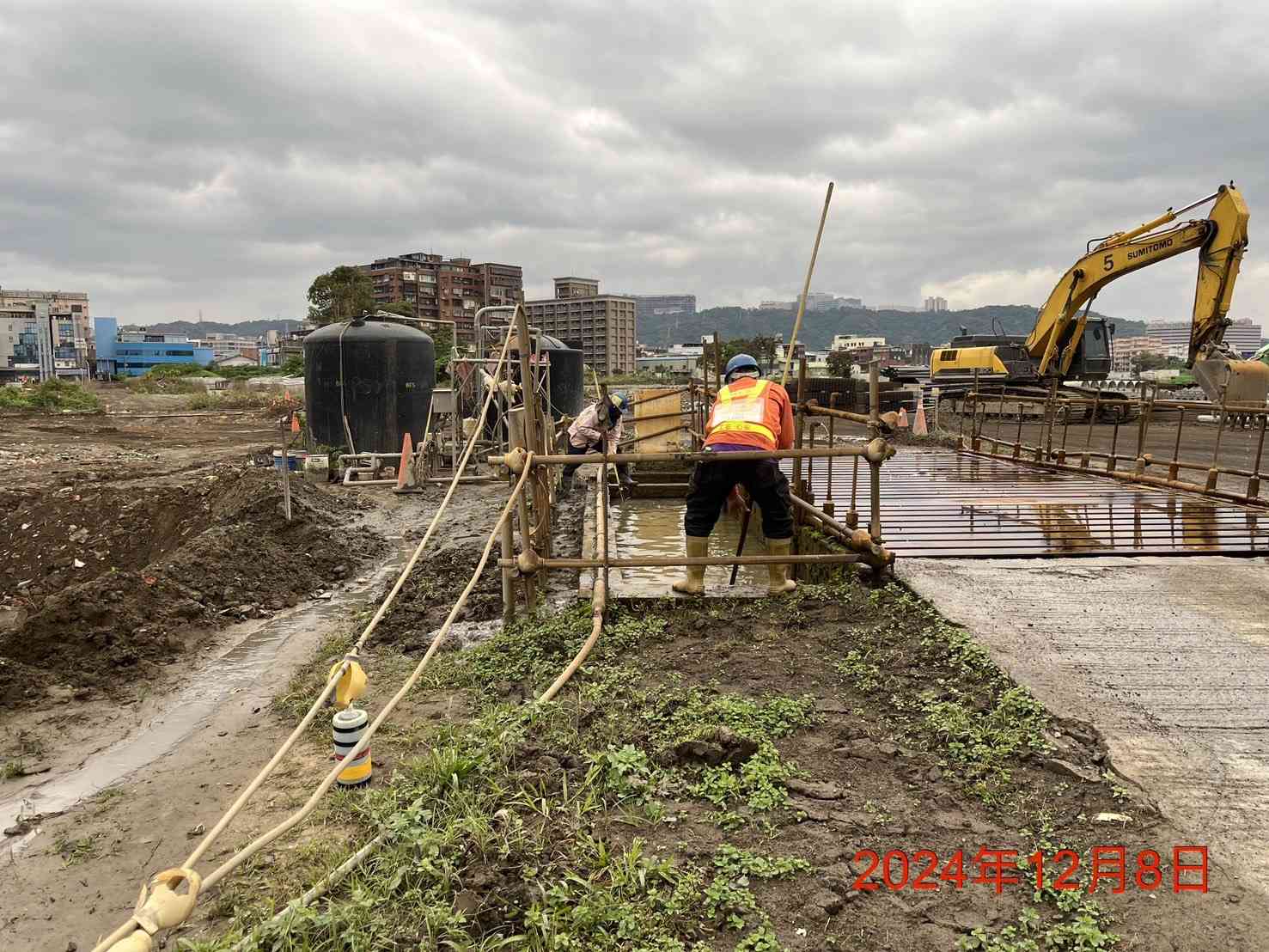 1208-排水工程及管理維護(勤前教育)/水溝、洗車台挖除污泥