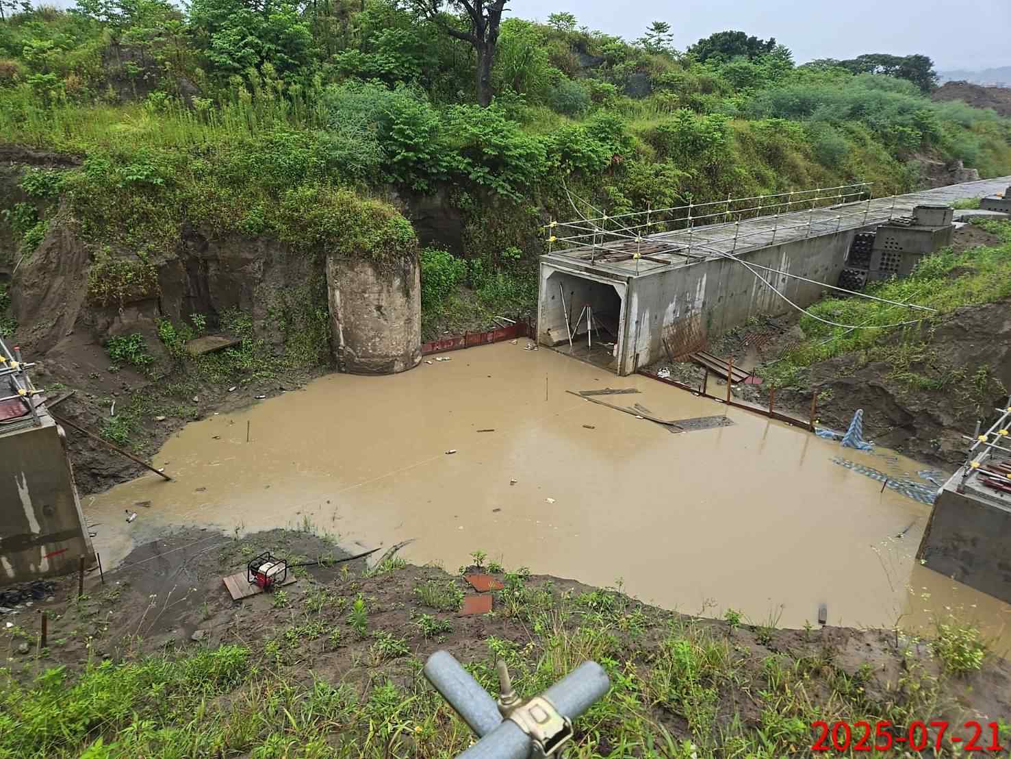 0721 驟雨工期展延