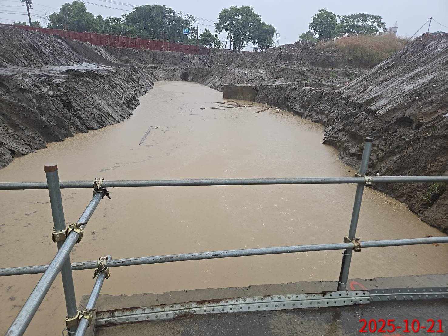 1021 驟雨-工期展延
