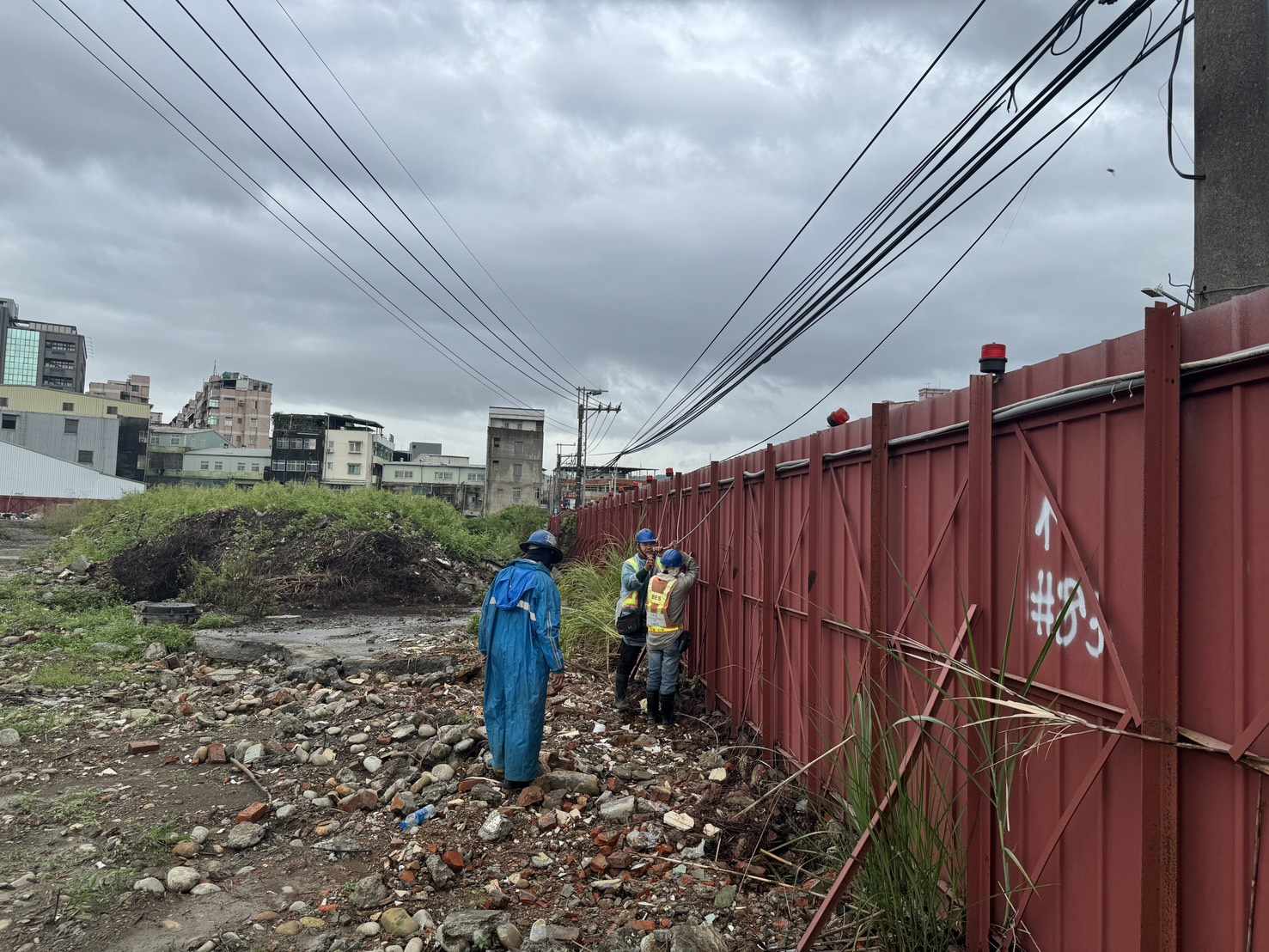 1023 整地土方工程、道路工程、排水工程、污水工程、共管工程、圍籬工程、機電工程及管理維護