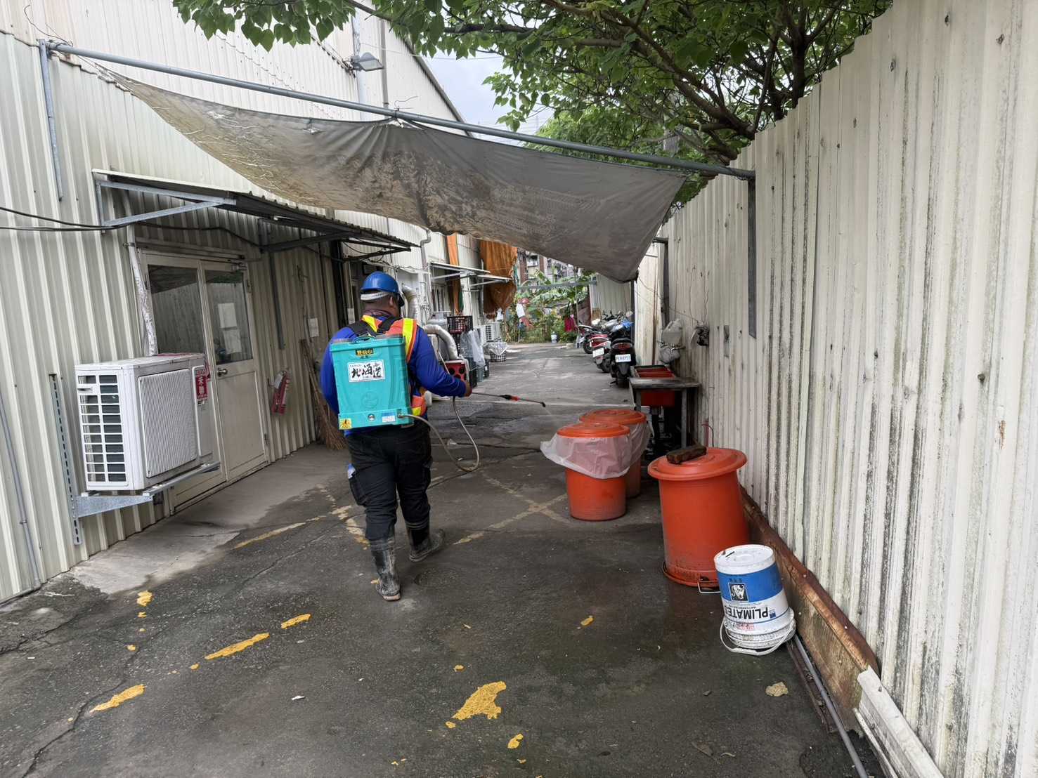 1104 整地土方工程、道路工程、排水工程、污水工程、共管工程、機電工程及管理維護/病媒蚊防治藥劑噴灑、工區積水容器清理 1104 整地土方工程、道路工程、排水工程、污水工程、共管工程、機電工程及管理維護/病媒蚊防治藥劑噴灑、工區積水容器清理