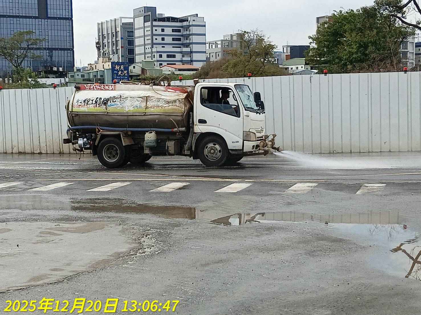 1220 整地土方工程、道路工程、排水工程、污水工程、共管工程、結構工程(橋梁)、圍籬工程、機電工程及管理維護/臨工區道路清洗