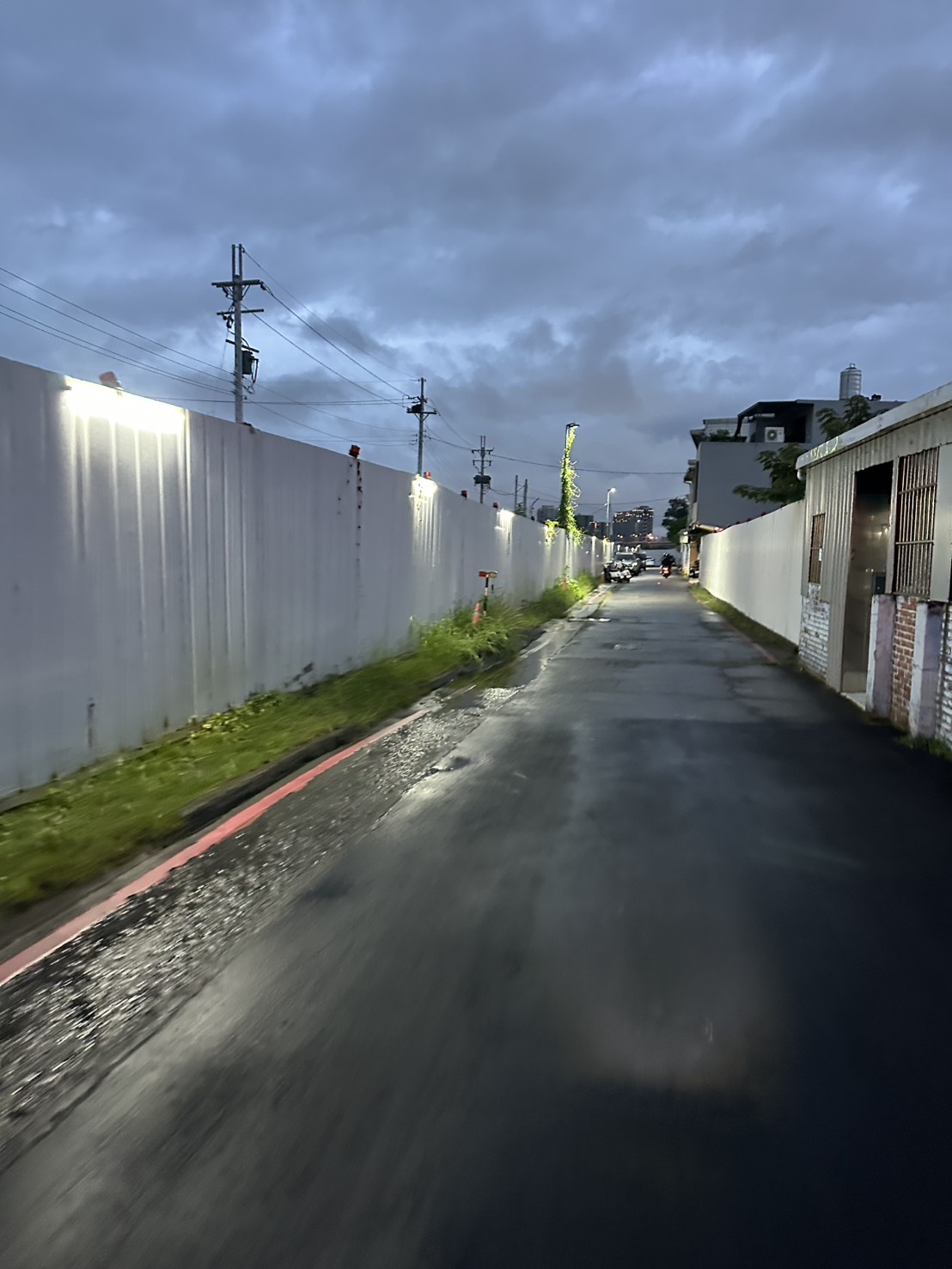 0627 整地土方工程、道路工程、排水工程、污水工程、共管工程、結構工程(橋梁)、圍籬工程、機電工程及管理維護/工區臨時照明夜間巡檢
